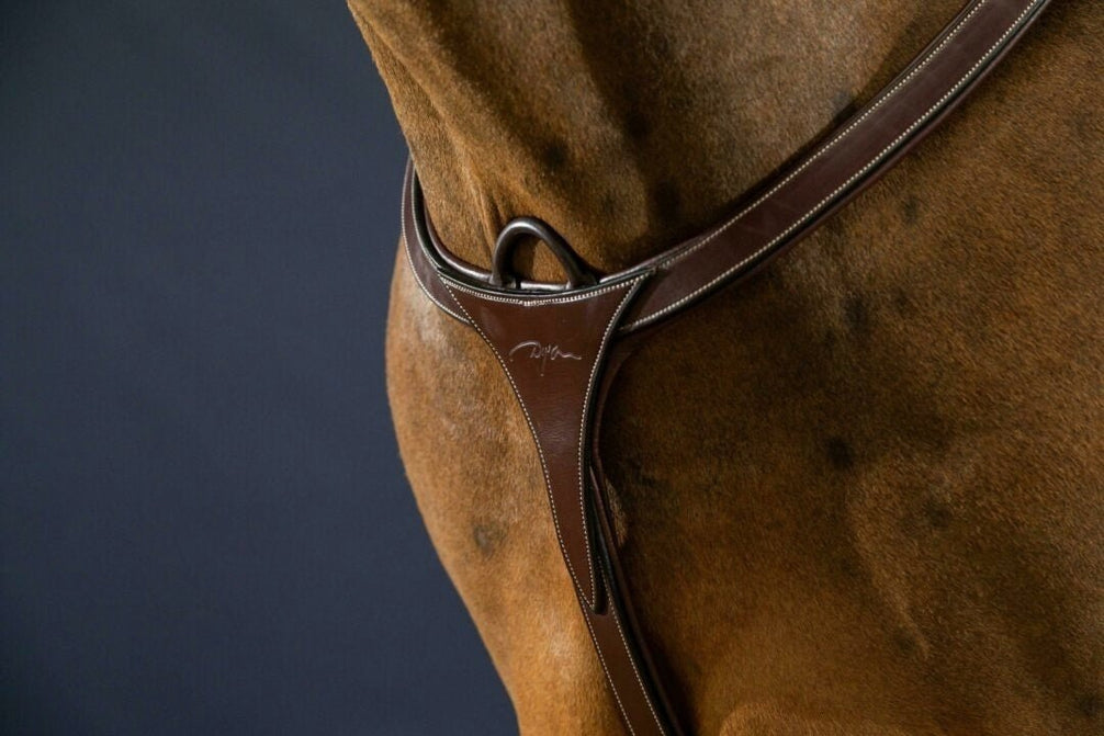 Dy'on Long Bridge Breastplate - D Collection Borstriemen en martingalen - Maddelin Equestrian Dy on