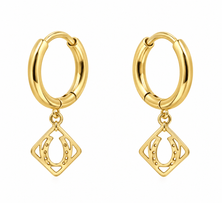 Equestrian Jewelry creolen Dixie met opengewerkte hanger en hoefijzer, in zilver en goud