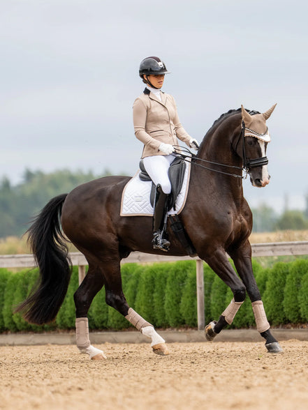 Equestrian Stockholm Zadeldoek Modern White Sand