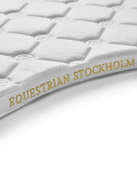 Equestrian Stockholm Zadeldoek Gold White Perfection Zadeldoeken - Maddelin Equestrian Equestrian Stockholm