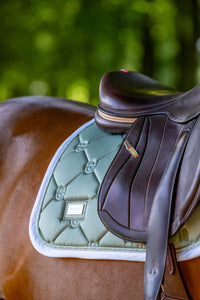 Equestrian Stockholm Zadeldoek Pistachio White Zadeldoeken - Maddelin Equestrian Equestrian Stockholm