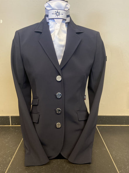 Equiline Dames wedstrijd jas Eppie Wedstrijdjassen - Maddelin Equestrian Equiline