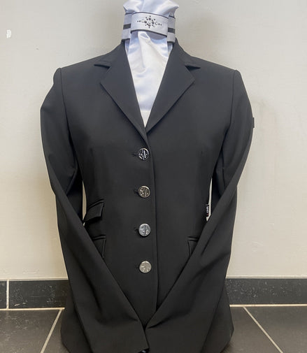 Equiline Dames wedstrijd jas Eppie Wedstrijdjassen - Maddelin Equestrian Equiline