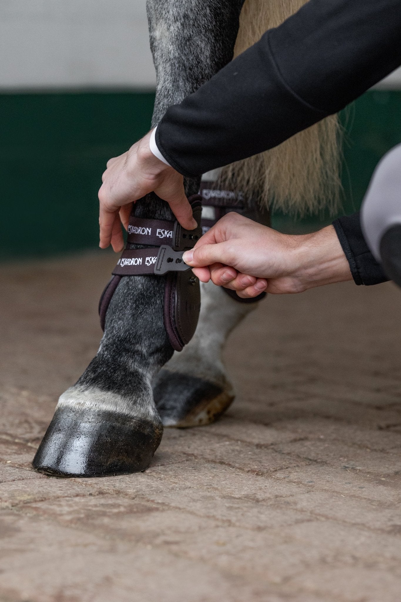 Eskadron AIR-FLEX Sport Kogelbeschermers Kogelbeschermers - Maddelin Equestrian Eskadron