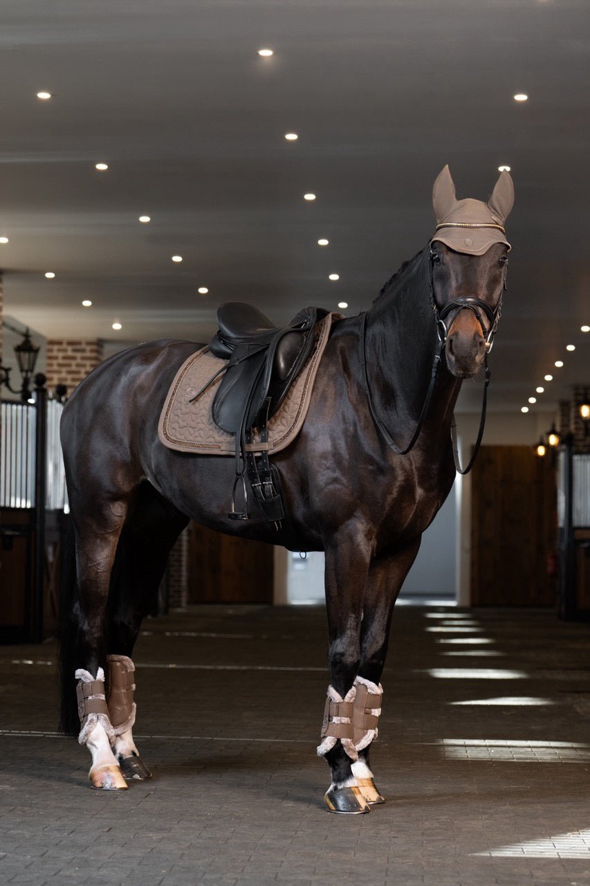 Eskadron Oornetje Dynair Mesh Sport Platinum 25 Oornetjes - Maddelin Equestrian Eskadron