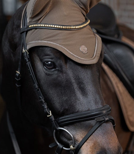 Eskadron Oornetje Dynair Mesh Sport Platinum 25 Oornetjes - Maddelin Equestrian Eskadron