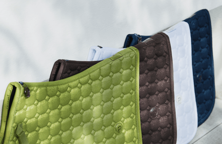 Eskadron Zadeldek Cotton Glitter Platinum 24 Zadeldoeken - Maddelin Equestrian Eskadron