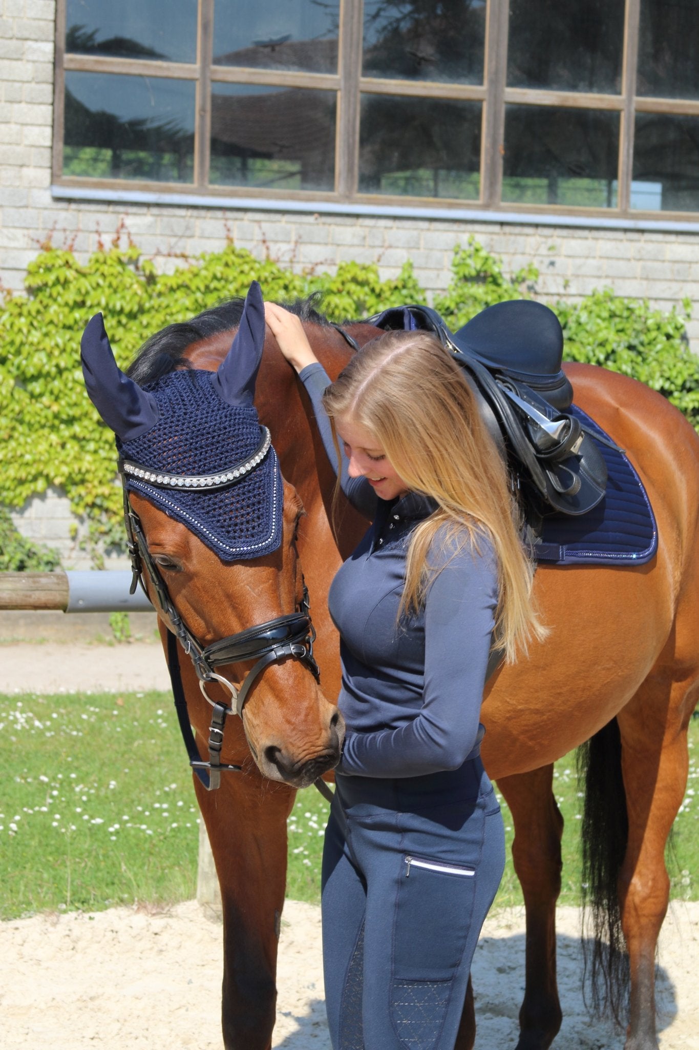 Euroriding Zadeldek Bright met Kristallen Luxe & Comfort Zadeldoeken - Maddelin Equestrian Euroriding