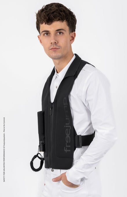 Freejump Airbag Jas Plume Lichtgewicht Airvest voor Ruiters Airbags & Bodyprotectors - Maddelin Equestrian Freejump