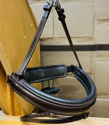 Gecombineerde neusriem Bruin Full Neusriemen & Co - Maddelin Equestrian Maddelin