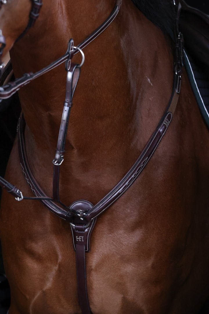 HFI Borsttuig Alba Borstriemen en martingalen - Maddelin Equestrian