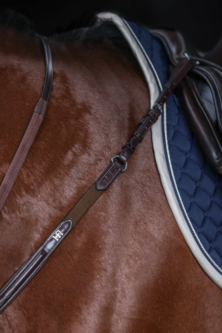 HFI Borsttuig Alba Borstriemen en martingalen - Maddelin Equestrian