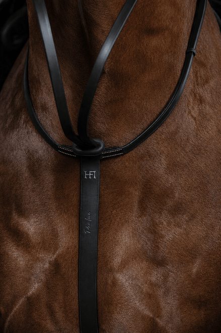HFI Martingaal Asti Borstriemen en martingalen - Maddelin Equestrian