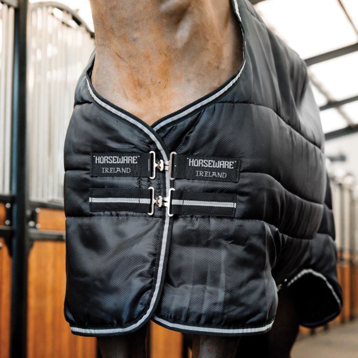Horseware Easy - Layer Stable Plus Staldeken - Maddelin Equestrian HorseWare