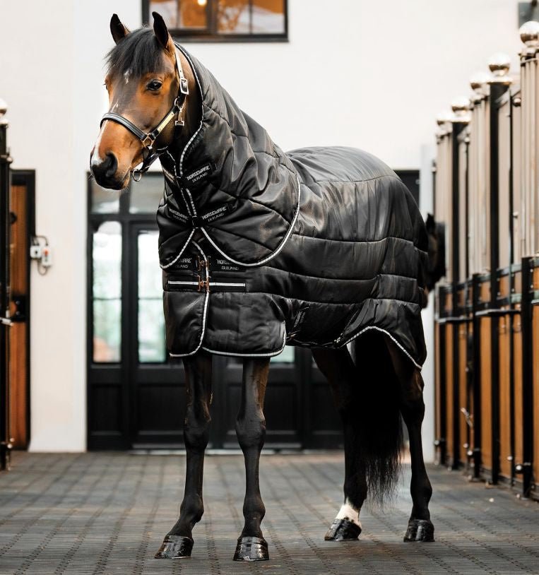 Horseware Easy - Layer Stable Plus Staldeken - Maddelin Equestrian HorseWare