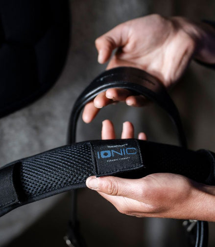Horseware Ionic Therapy Poll Cover Toebehoren hoofdstellen - Maddelin Equestrian HorseWare