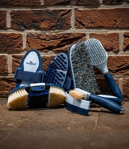 Horseware Newmarket Grooming Borstelset Borstels & toebehoren - Maddelin Equestrian HorseWare
