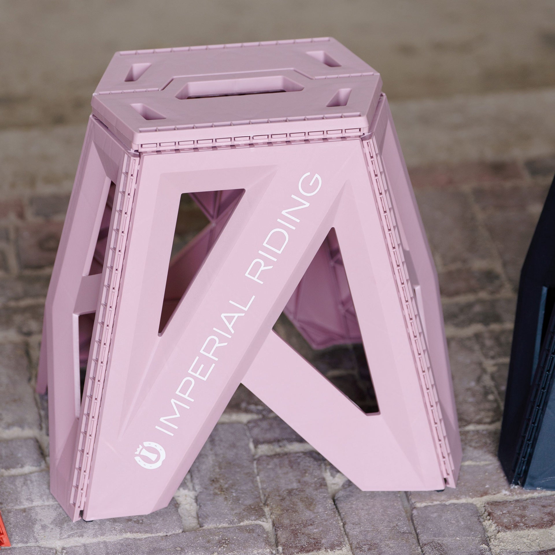 Imperial Riding Step IRHSky high Stalbenodigdheden - Maddelin Equestrian Imperial Riding