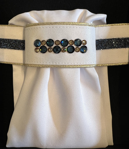 JUDI Stock Tie Crystal Fabric Blue Odessa Double Navy Gold Golden Trim L Wedstrijd Accessoires - Maddelin Equestrian JUDI