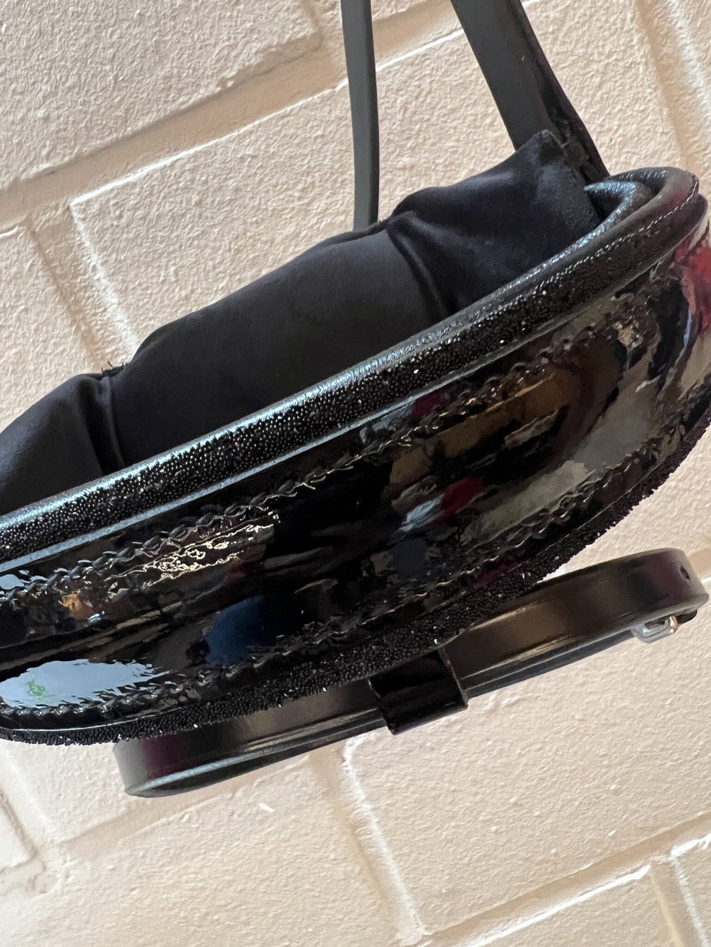 JUDI Trens Crystal Fabric Black Traverso Metallic Silver Jet Hematite Patent Full Trenshoofdstellen - Maddelin Equestrian