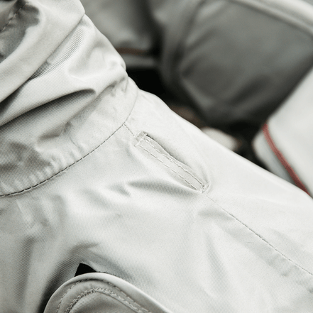 Kentucky Dog Raincoat Dogwear - Maddelin Equestrian Kentucky