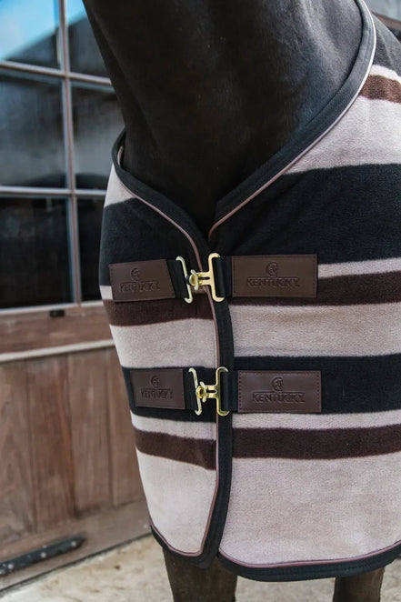 Kentucky Fleece Paardendeken Heavy Stripes Brown/Beige Zweetdekens - Maddelin Equestrian Kentucky