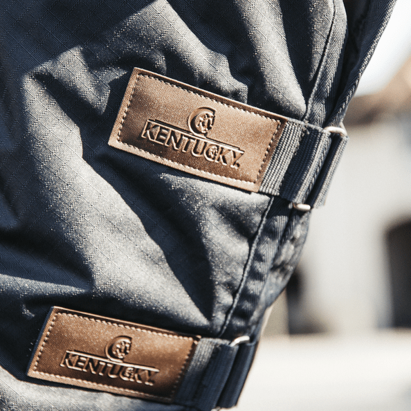 Kentucky Halsdeel All Weather Waterdicht Classic Toebehoren - Maddelin Equestrian Kentucky