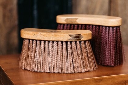 Kentucky Middle Brush Borstels & toebehoren - Maddelin Equestrian Kentucky