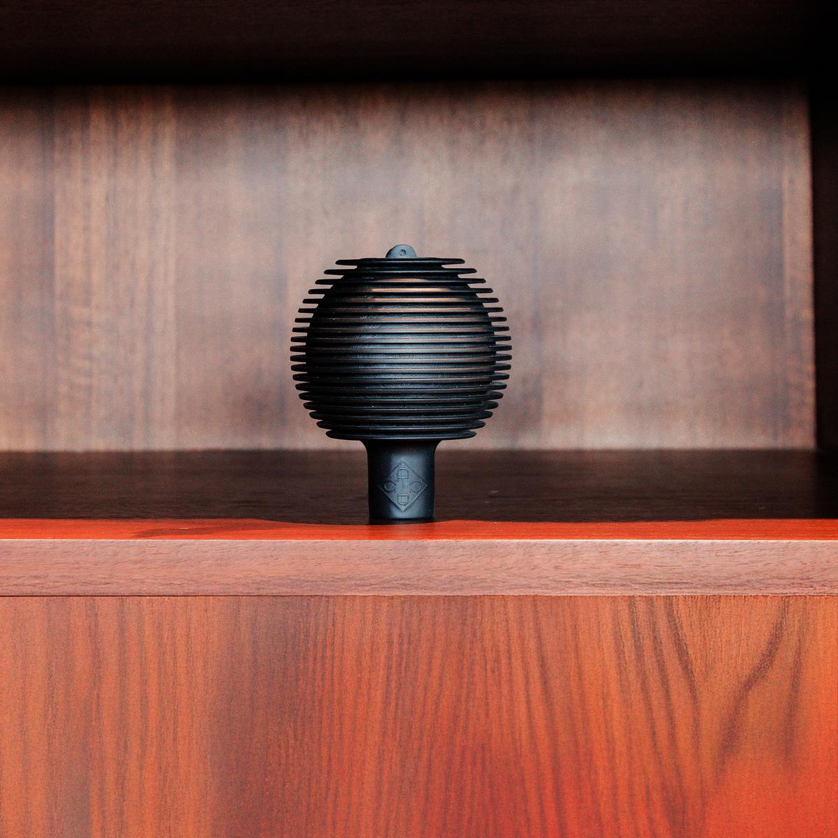 Kentucky Rubberbal Pro voor halstertouw - & muurbeveiliging Stalbenodigdheden - Maddelin Equestrian Kentucky