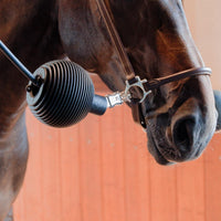 Kentucky Rubberbal Pro voor halstertouw - & muurbeveiliging Stalbenodigdheden - Maddelin Equestrian Kentucky