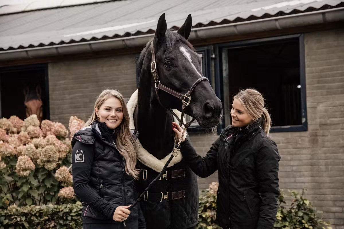 Kentucky Show Paardendeken Staldeken - Maddelin Equestrian Kentucky