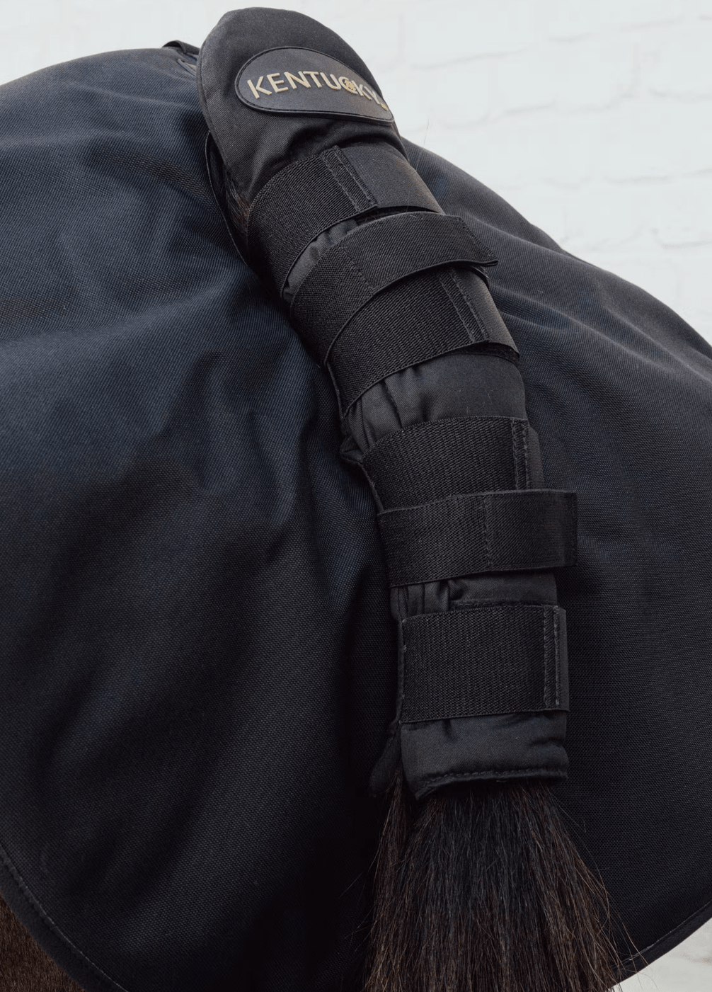 Kentucky Staartbeschermer Pro voor Transport en Maximale Bescherming Toebehoren - Maddelin Equestrian Kentucky