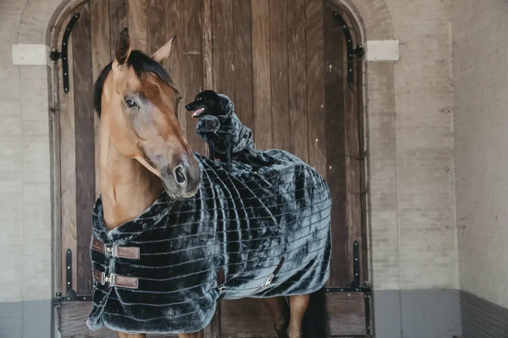 Kentucky Vegan Fake Fur Paardendeken Staldeken - Maddelin Equestrian Kentucky
