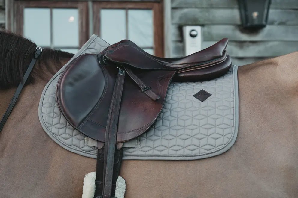 Kentucky Zadeldek Basic Zadeldoeken - Maddelin Equestrian Kentucky