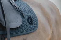 Kentucky Zadeldek Plaited 3D Logo Zadeldoeken - Maddelin Equestrian Kentucky