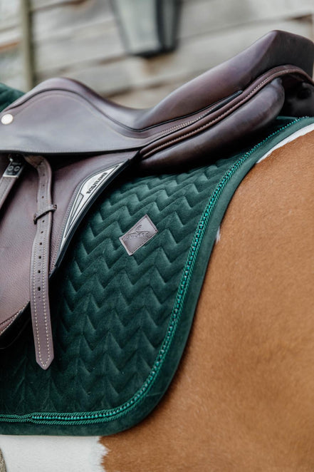 Kentucky Zadeldek Velvet Pearls Zadeldoeken - Maddelin Equestrian Kentucky