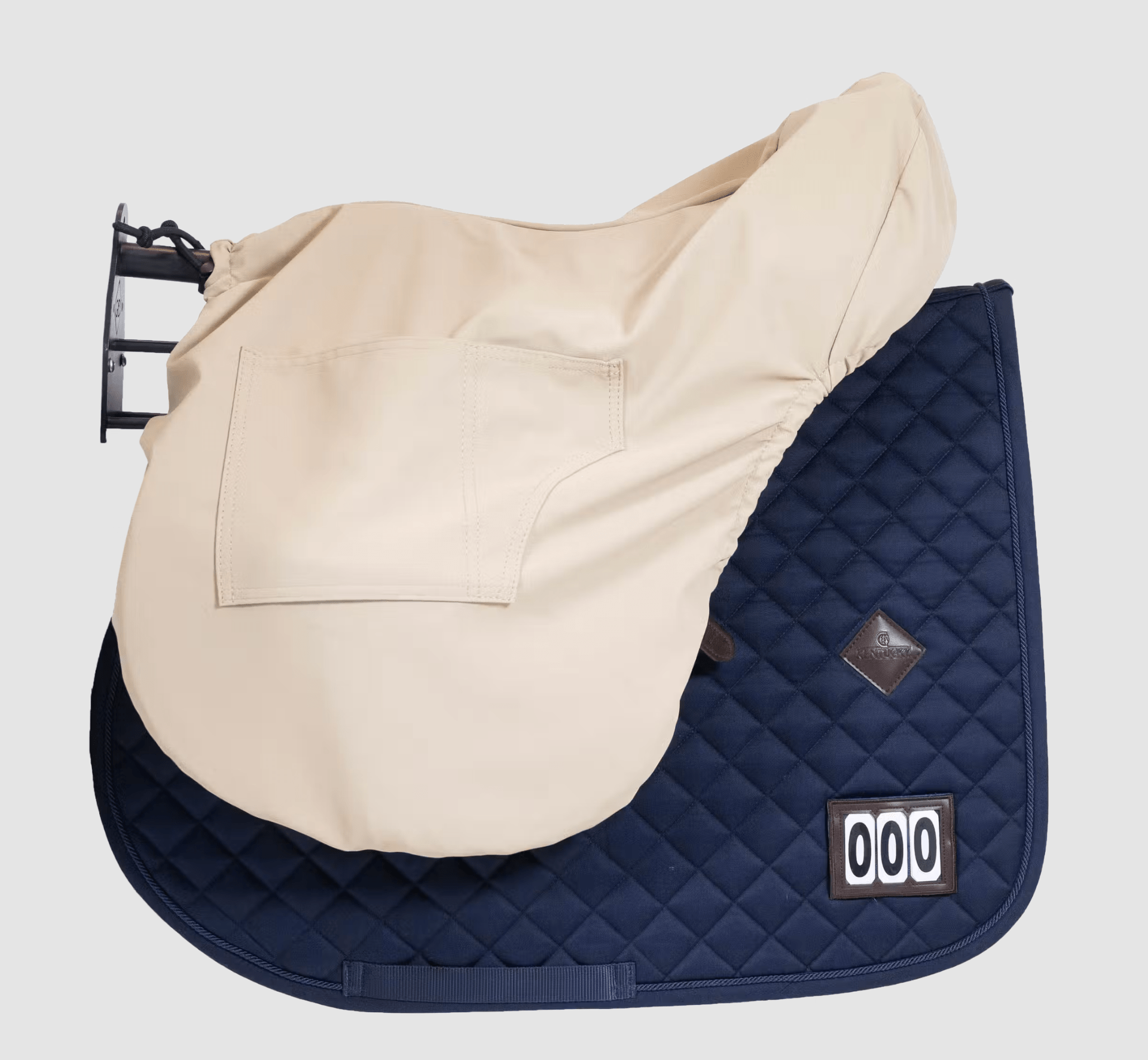 Kentucky Zadelrek metaal met zadeldekhouder Stalbenodigdheden - Maddelin Equestrian Kentucky