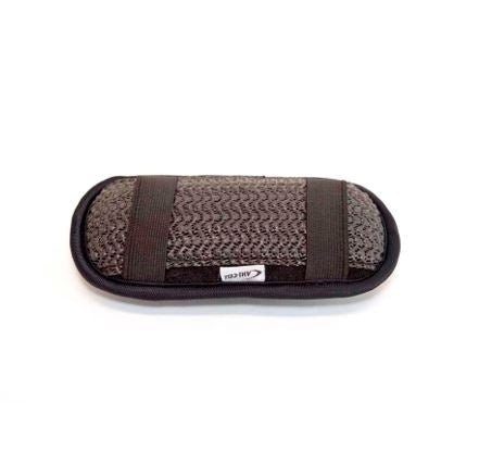 Lami - Cell Neopreen Kettingbeschermer Zwart Toebehoren bitten - Maddelin Equestrian Lami - Cell