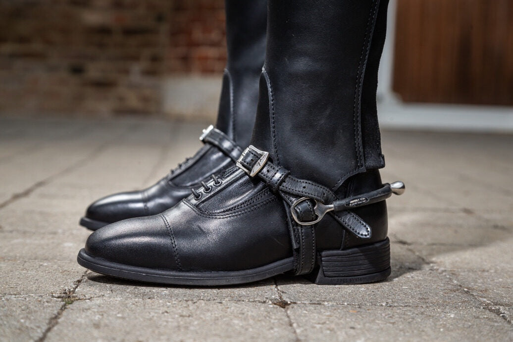 Dy'on Leather spurs Straps