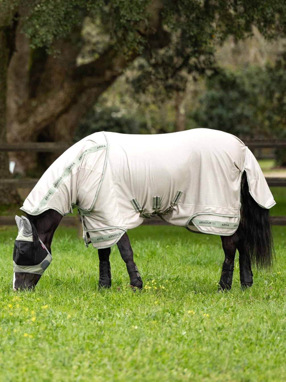 LeMieux Arika Armour - Tek Vliegendeken Vliegendekens - Maddelin Equestrian LeMieux