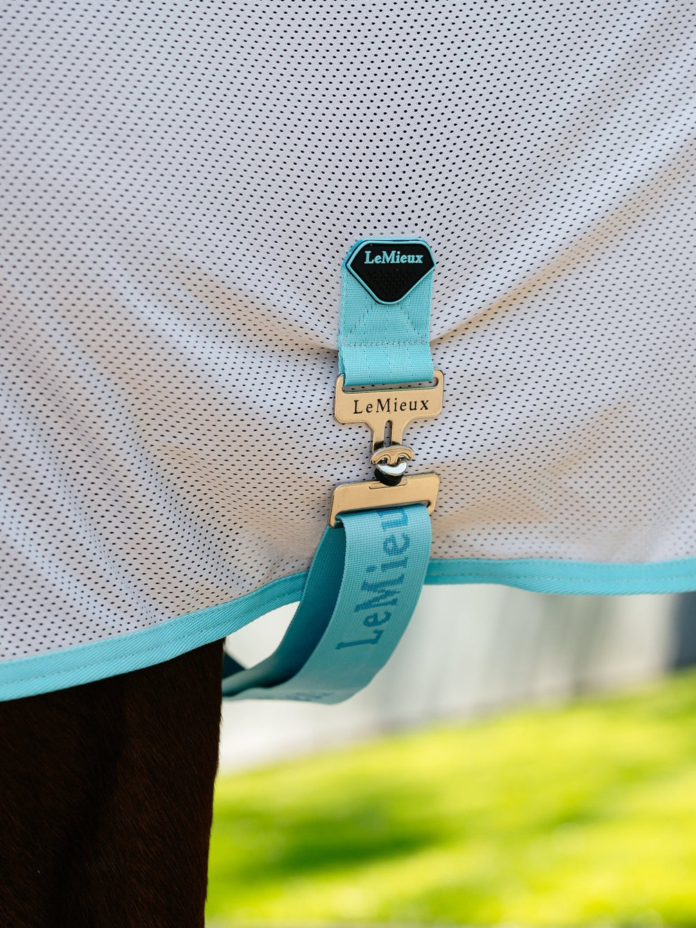 LeMieux Arika Crystal Cool Water Rug Therapeutisch - Maddelin Equestrian LeMieux
