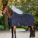 LeMieux Arika Monogram Fleece Paardendeken Zweetdekens - Maddelin Equestrian LeMieux