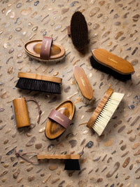 LeMieux Artisan Lamswol Body Borstel Brown Borstels & toebehoren - Maddelin Equestrian LeMieux