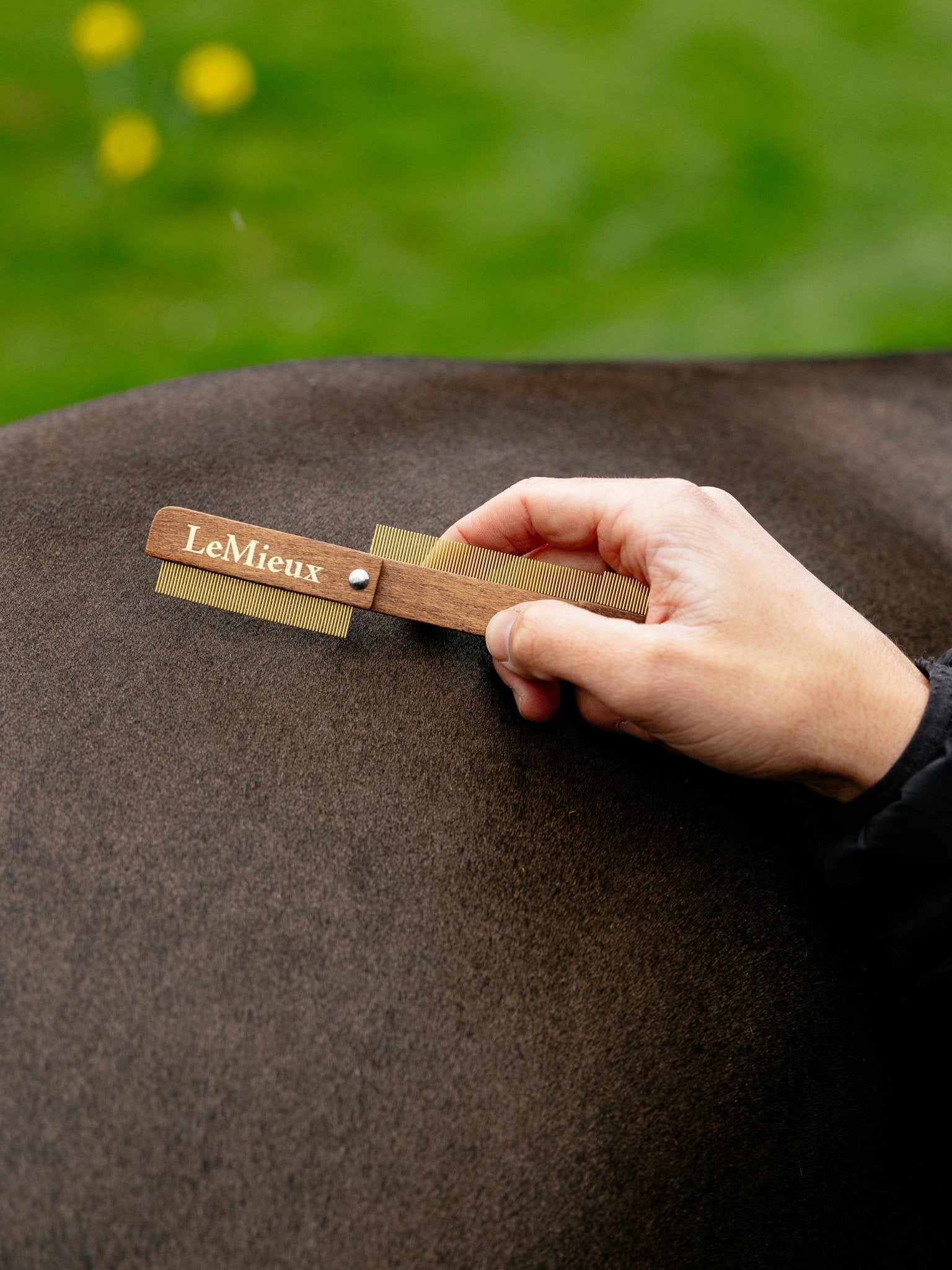 LeMieux Artisan Quarter Mark Kam Borstels & toebehoren - Maddelin Equestrian LeMieux