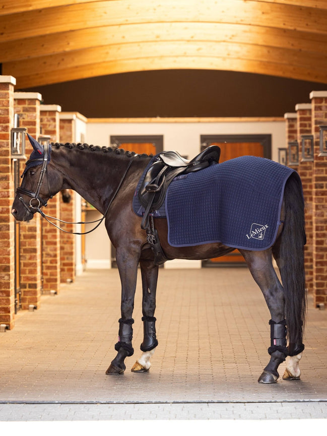 LeMieux Clima - Tek Stapdeken Quarter Navy Stapmolen en uitrijdekens - Maddelin Equestrian LeMieux