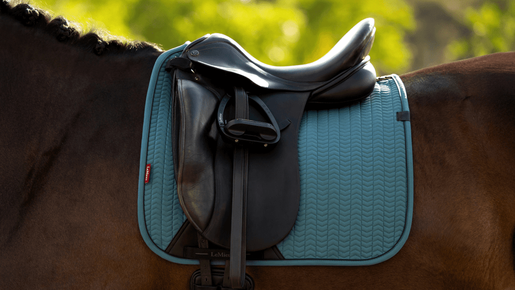 LeMieux Essence Zadeldoek SS26 Zadeldoeken - Maddelin Equestrian LeMieux