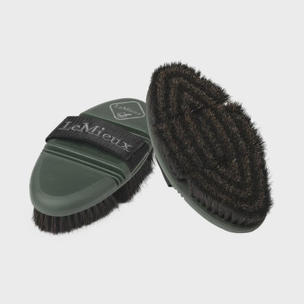 LeMieux Flexi Paardenhaar Body Brush Borstels & toebehoren - Maddelin Equestrian LeMieux