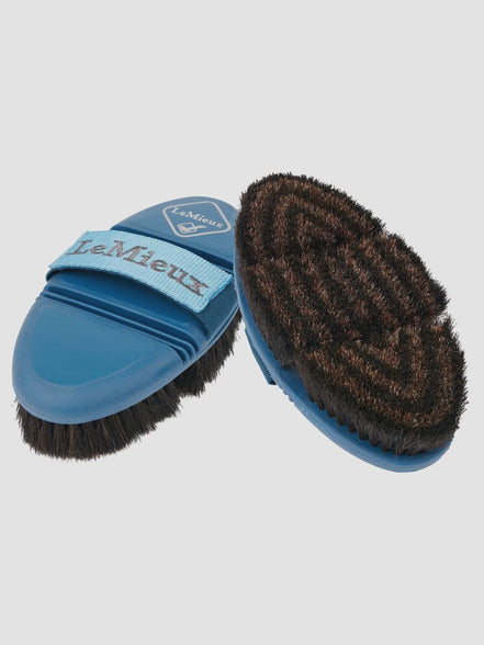 LeMieux Flexi Paardenhaar Body Brush Borstels & toebehoren - Maddelin Equestrian LeMieux