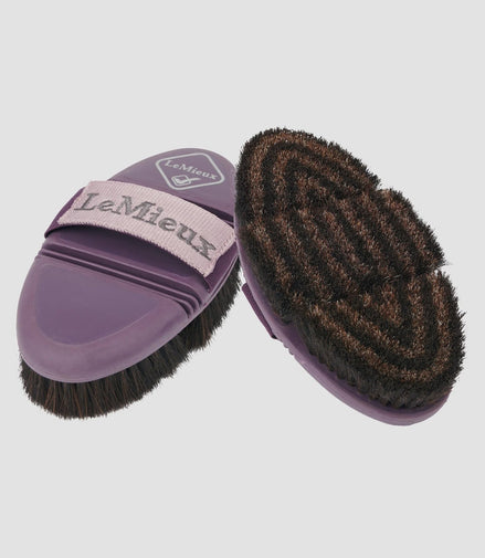 LeMieux Flexi Paardenhaar Body Brush Borstels & toebehoren - Maddelin Equestrian LeMieux