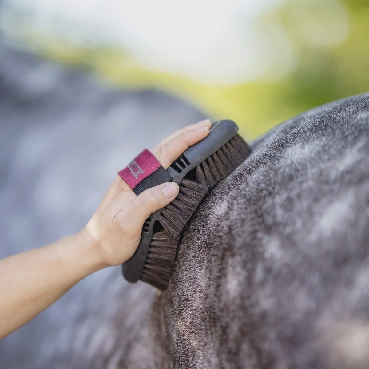 LeMieux Flexi Paardenhaar Body Brush Borstels & toebehoren - Maddelin Equestrian LeMieux